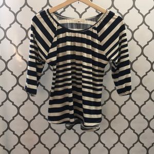 Dillard’s Copper Key Navy And White Striped Top